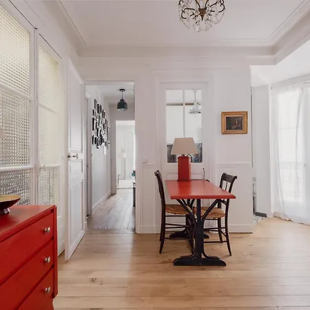 Apartment Veeve - Mid-century Mystique Paris
